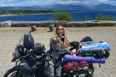 Valeria y Uma viajan por Latinoamérica en su moto con el objetivo de llegar a Alaska. Foto: Gentileza