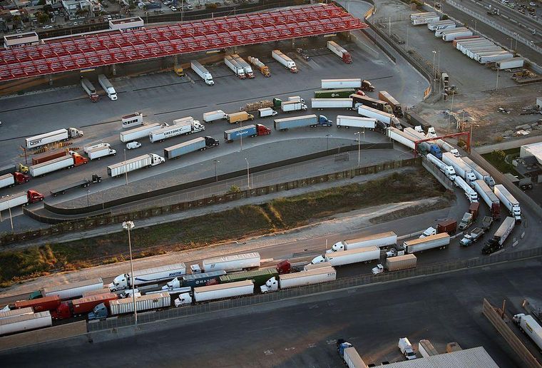 La Patrulla Fronteriza también tiene la responsabilidad de combatir el contrabando de bienes y productos.