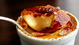 Crema catalana: receta tradicional paso a paso Foto: Shutterstock
