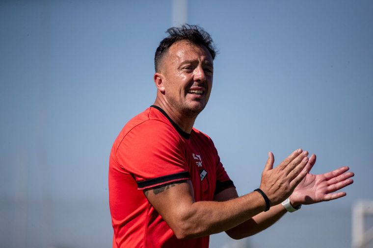 El entrenador Alexis Matteo tiene casi todo listo para el debut del Deportivo Maipú en la temporada.