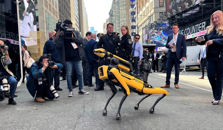 perros robots El perro robot Digidog se usará en NY. Foto: Efe.