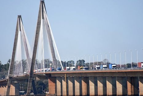 La ampliación de la zona franca en la provincia de Misiones generó sorpresa en los empresarios misioneros y preocupación en áreas fronterizas de Brasil y Paraguay. La ampliación de la zona franca en la provincia de Misiones generó sorpresa en los empresarios misioneros y preocupación en áreas fronterizas de Brasil y Paraguay.