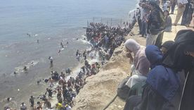Piden cerrar la frontera de España con Marruecos por la entrada masiva de migrantes. Foto Efe Piden cerrar la frontera de España con Marruecos por la entrada masiva de migrantes. Foto Efe