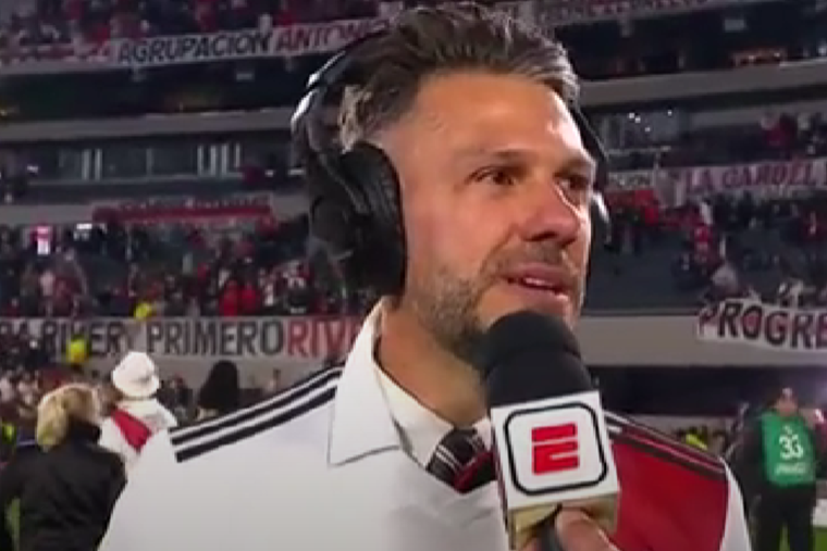 Demichelis se emocionó al recordar a sus padres tras ser campeón en River