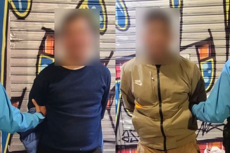 Los detenidos le dieron una paliza a un hombre por defender a una mujer que era hostigada en San Nicolás. Los detenidos le dieron una paliza a un hombre por defender a una mujer que era hostigada en San Nicolás.
