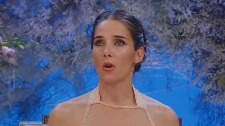 Juana reemplazó a Mirtha en su programa.