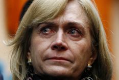 matthei quiere una campana con menos ideologia en chile