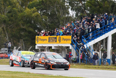 Santero consiguió la victoria obligatoria para dar pelea en el Turismo Nacional. Foto: Turismo Nacional Santero consiguió la victoria obligatoria para dar pelea en el Turismo Nacional. Foto: Turismo Nacional