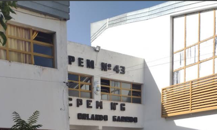 El hecho ocurrio en el colegio CPEM N°6 de Cutral Co