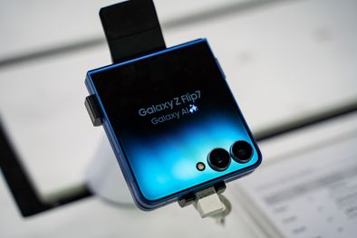 MDZol | Walmart-Samsung Galaxy Z Flip7 FE - Portada