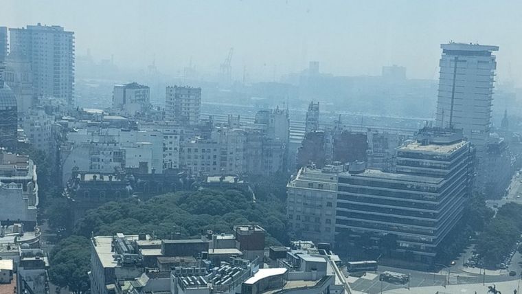 La Ciudad se encuentra cubierta de humo desde mediados de la semana.