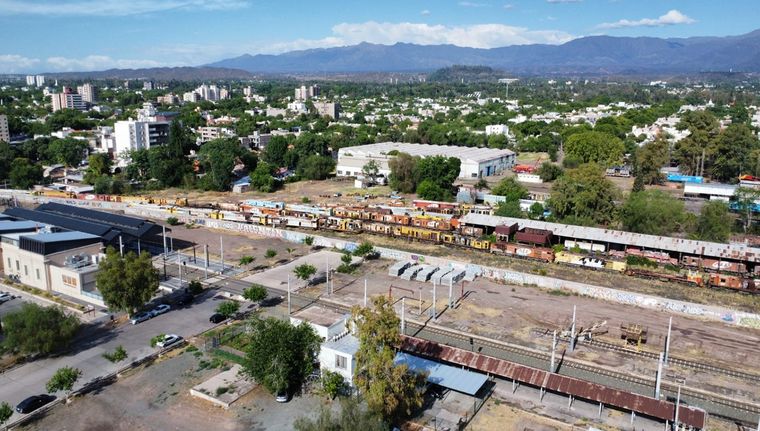 La Nación publicó los terrenos de Estación Mendoza para abrir la subasta próximamente. Foto: Claudio Gutiérrez