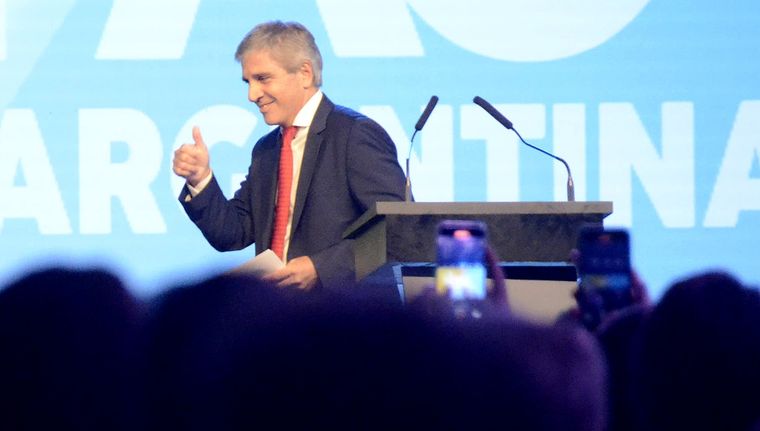 El Gobierno festejó el dato de inflación más bajo de la gestión libertaria y el más bajo desde julio del 2020. Foto: Juan Mateo Aberastain/MDZ