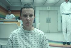 Millie Bobby Brown cuya reacción desató la teoría de la muerte de su personaje. / Netflix