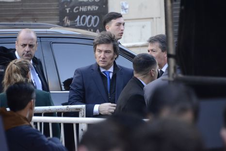 El presidente Javier Milei en el acto del 31° aniversario del atentado a la sede de la AMIA.