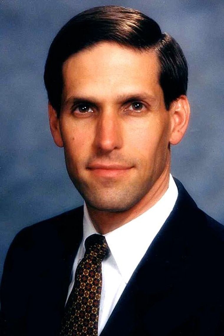 Joseph Overton creó el modelo para explicar cambios de políticas que luego recibió su nombre. Murió en 2003, a los 43 años de edad, en un accidente aéreo. Foto: MACKINAC CENTER FOR PUBLIC POLICY