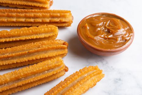 Receta de churros rellenos con dulce de leche, ¡más fácil de lo que creés!.