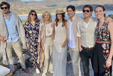 Cecilia disfrutando con sus hijos la belleza del paisaje de Potrerillos. Foto: Instagram