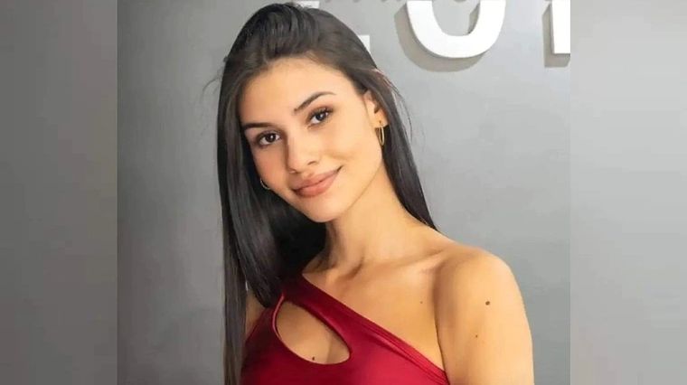 Agustina fue asesinada mientras esperaba a un amigo para cenar Foto: archivo