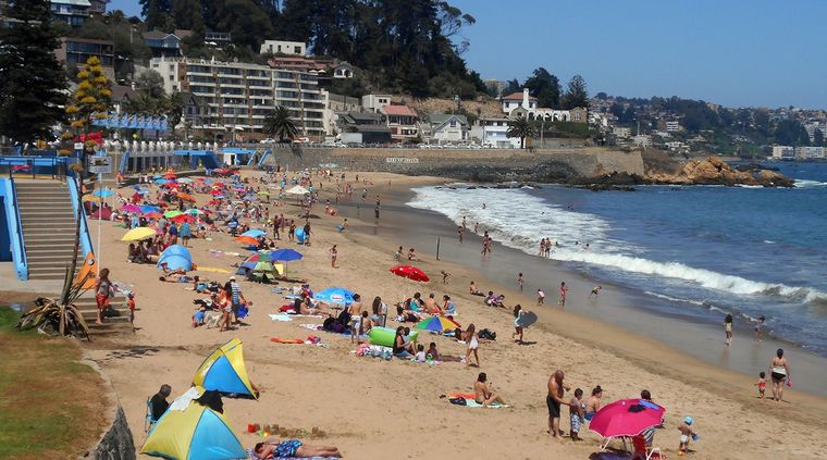 El dólar en Chile subió, lo que conviene al cambio del turista argentino.