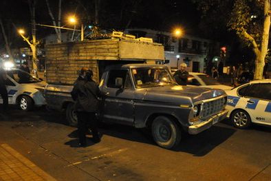 MDZol | La camioneta en la que iba el sospechoso. Foto: Alf Ponce / MDZ