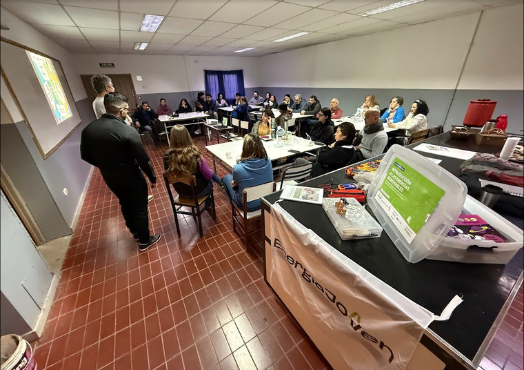 El proyecto #EnergíaJoven apuesta por llegar a más de 10 mil estudiantes con propuestas educativas sobre energía renovable.