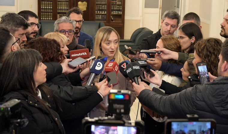 Anabel Fernández Sagasti denunció a Alfredo Cornejo.
