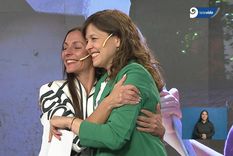 Emotiva despedida de Laura Rez Masud. Foto: Captura de pantalla Canal 9