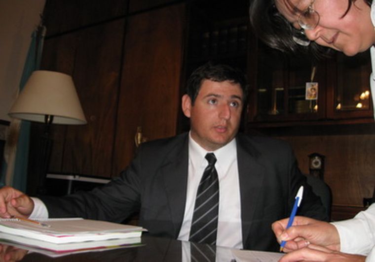 Salgado ha solicitado auxilio financiero para sanear finanzas de Santa Rosa.