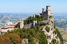 La fortaleza de Guaita, uno de los sitios icónicos del estado soberano de San Marino. Foto: Getty Images