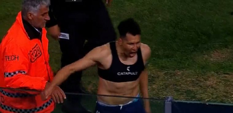 El Oso le dio el triunfo a la Academia en tiempo de descuento.