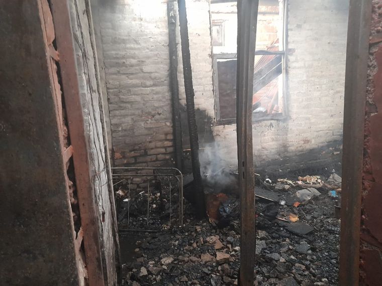 El incendio causó pérdidas totales en la vivieda