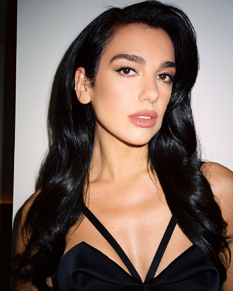 Dua Lipa lanza un adelanto exclusivo de su canción para Barbie Dua Lipa es una cantante, compositora, modelo y actriz del Reino Unido. Foto: Instagram