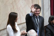 Asamblea Legislativa proclama la fórmula Milei-Villarruel Foto: Télam Asamblea Legislativa proclama la fórmula Milei-Villarruel Foto: Télam