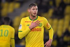 a un ano de la muerte de emiliano sala, dos clubes se pelean en el tas