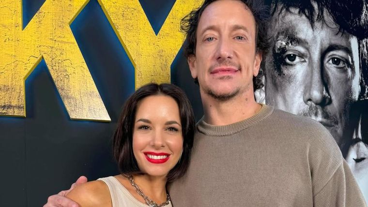 Dai Fernández y Nicolás Vázquez son compañeros en la obra de teatro Dai Fernández y Nicolás Vázquez son compañeros en la obra de teatro