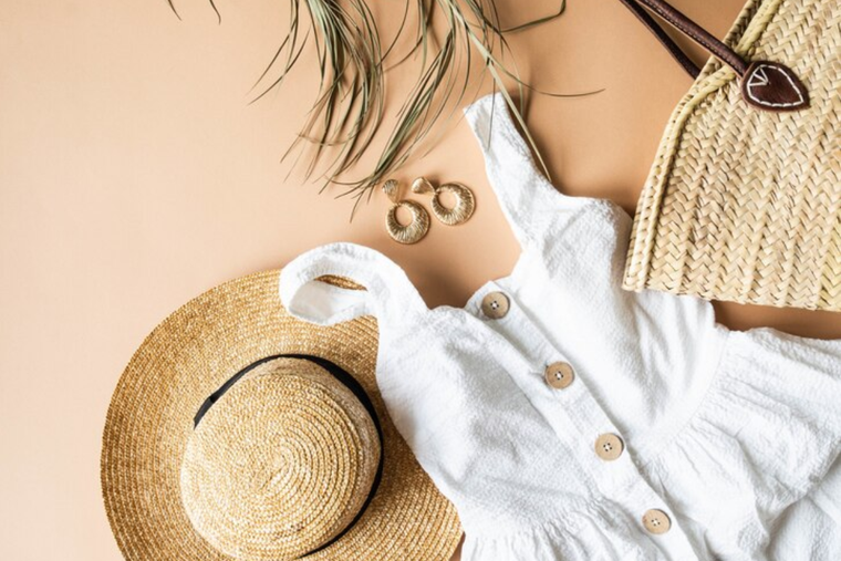 La ropa de lino es una de las más usadas en verano por las personas debido a su frescura Foto: Freepick