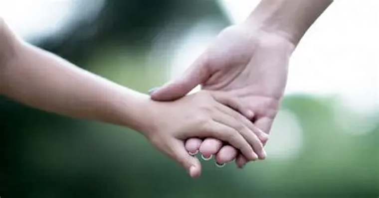 Las familias saben y entienden lo importante que es darles continuidad a las figuras de apego. Las familias saben y entienden lo importante que es darles continuidad a las figuras de apego.