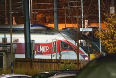 El incidente tuvo lugar al aproximarse el tren a la estación de Huntingdon, unos 120 kilómetros al norte de Londres