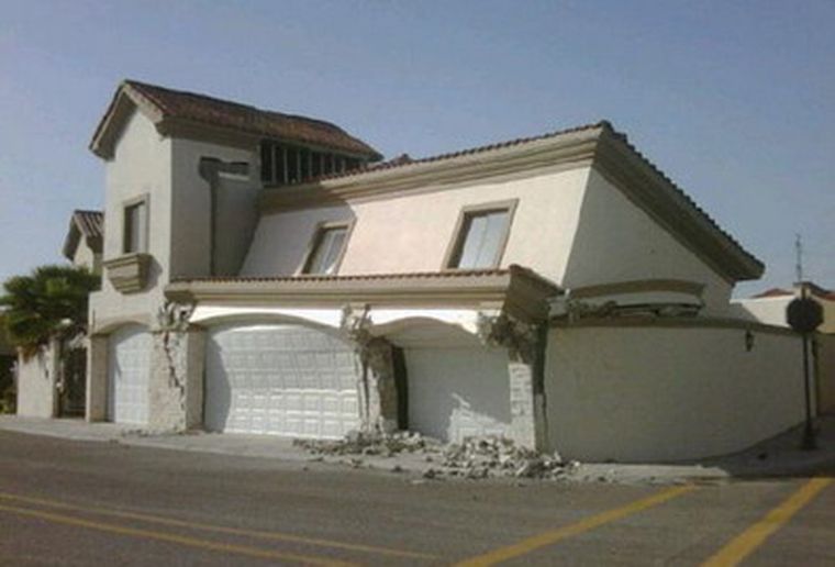 Así quedaron algunas viviendas en México. Foto: OCRegister