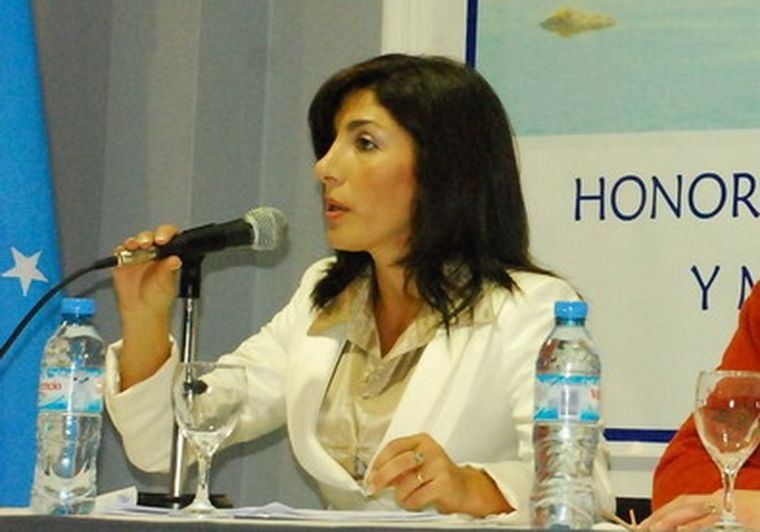 La diputada más linda: Mariel Calchaquí.