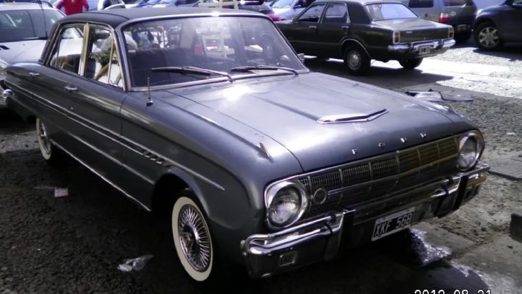 Ford Falcon