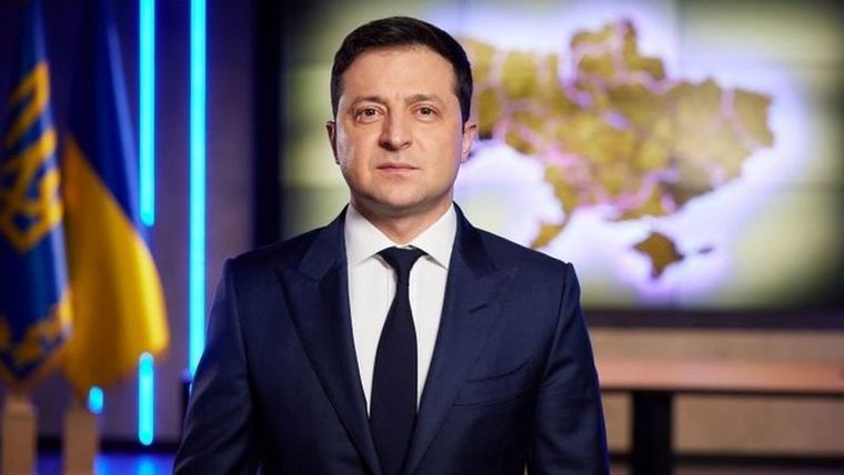 Volodymyr Zelensky en un mensaje televisado. Foto: REUTERS