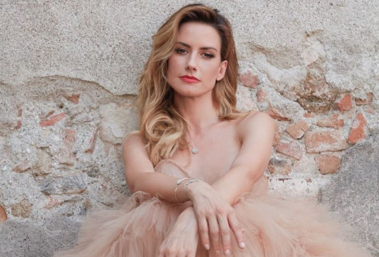 Rating Altaír Jarabo antagoniza una ficción en Las Estrellas Foto: Instagram @altairjarabo