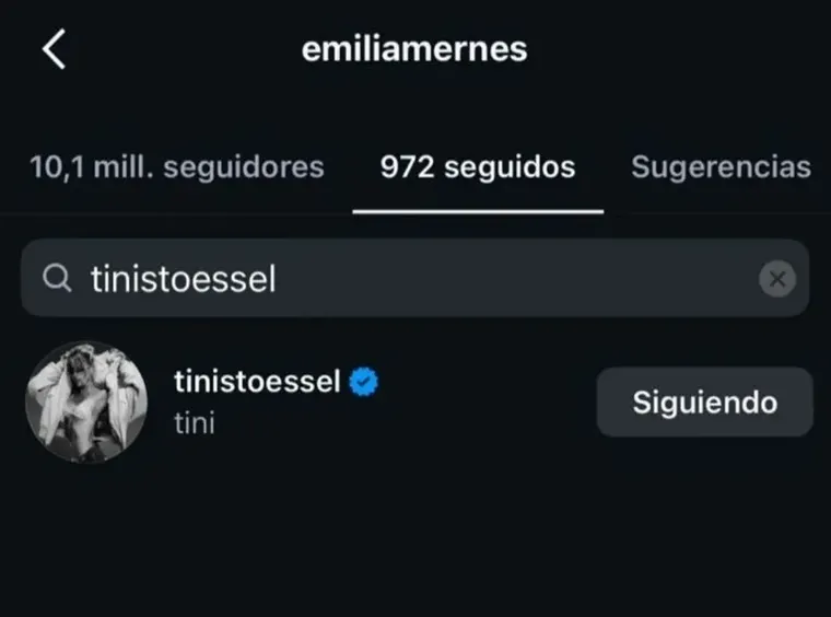 Emilia Mernes aún mantiene el follow hacia Tini, esperando una tregua que no llega. Emilia Mernes aún mantiene el follow hacia Tini, esperando una tregua que no llega.