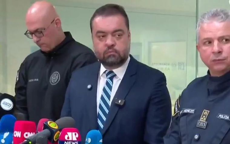 El gobernador Cláudio Castro dijo que Río está solo y criticó al gobierno de Lula tras el megaoperativo.