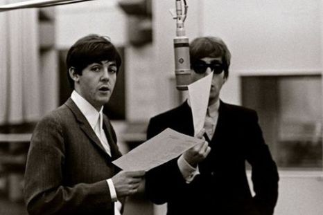 Cinco supuestas pruebas que demostrarían que Paul McCartney está muerto