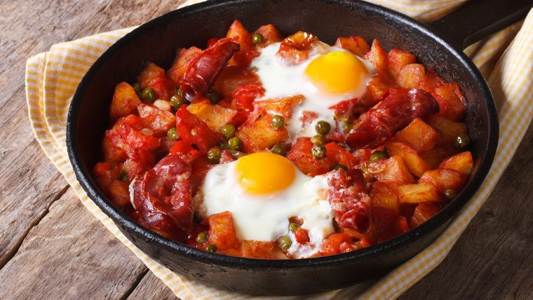 Admira este sabroso y sencillo plato. Te encantarán estos huevos a la flamenca Foto: Shutterstock