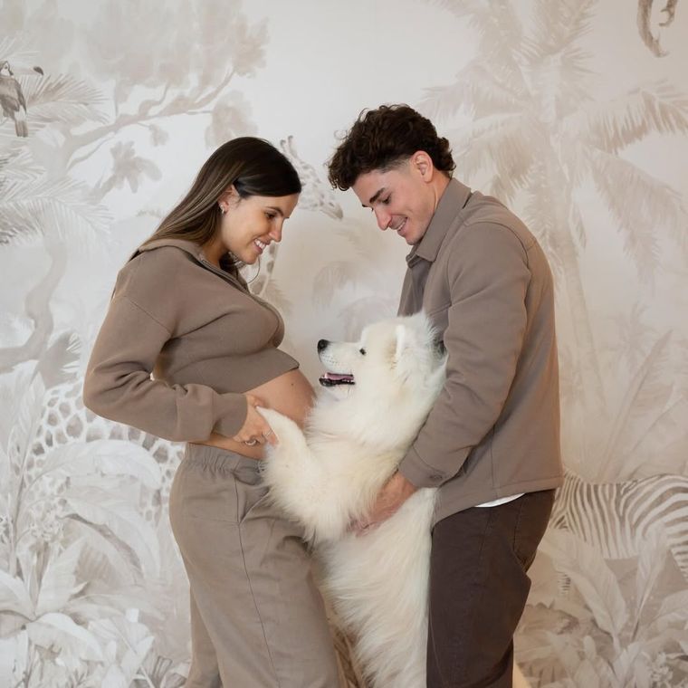 Las fotos del tierno desarrollo del bebé de Julián Álvarez. Las fotos del tierno desarrollo del bebé de Julián Álvarez.