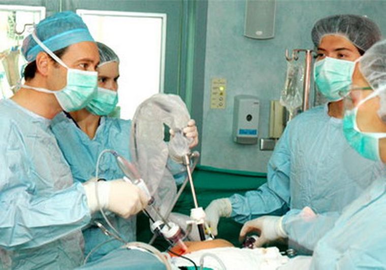 La cirugía plástica se realizó en el Hospital Universitario 12 de Octubre de Madrid.